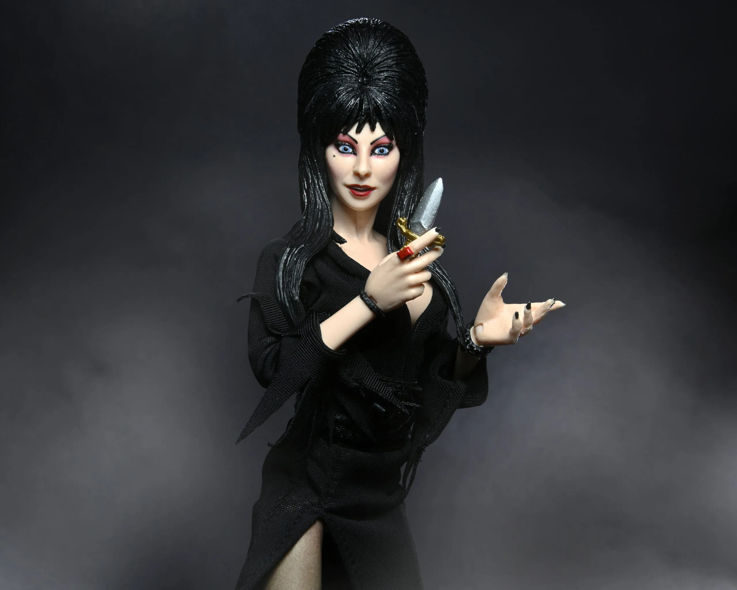 Elvira, Mistress of the dark 8" Action Figure